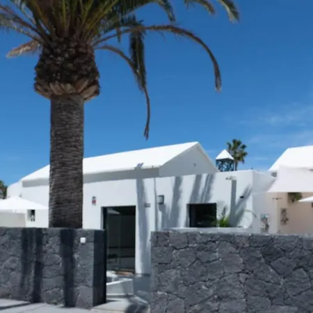 Villa Casa A Primera Linea De Mar Costa Teguise