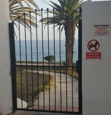 Casa A Primera Linea De Mar *